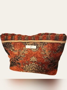 🤎Vintage Tapeatry Clutch